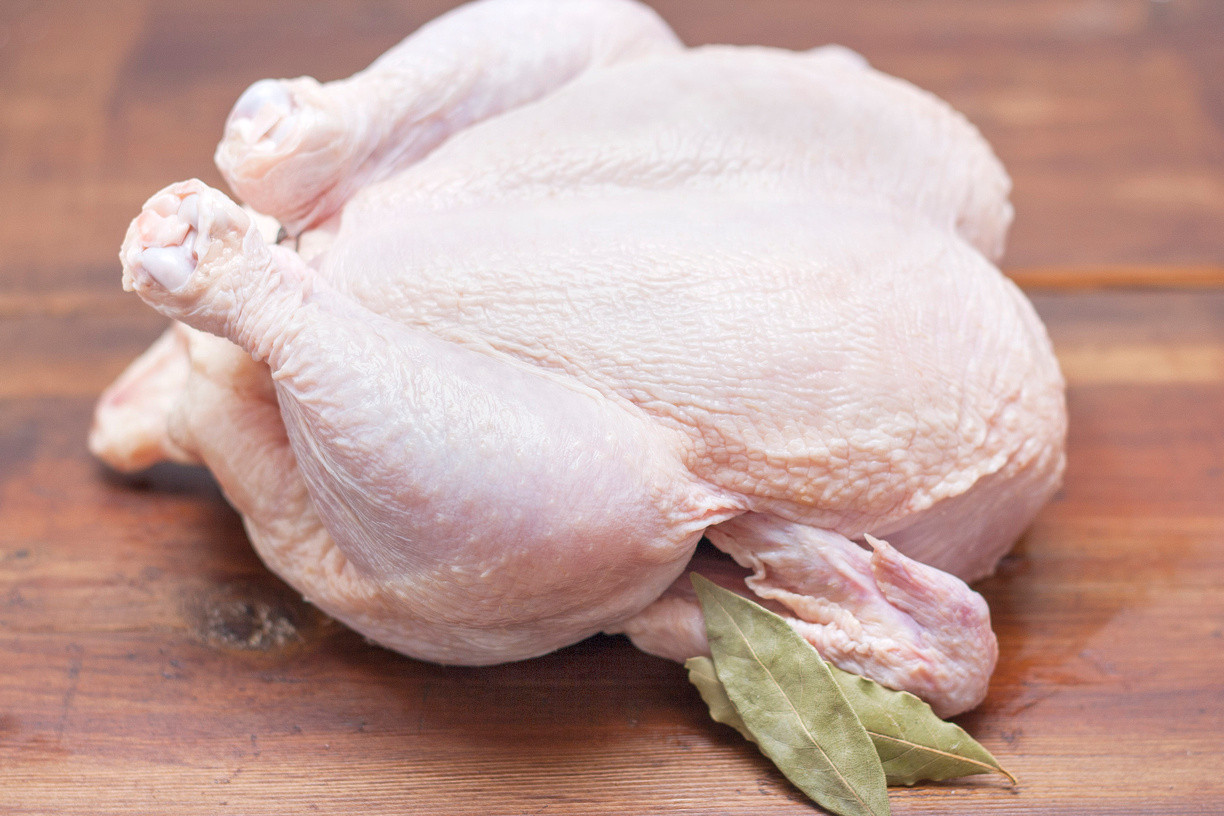 Whole Chicken: Frozen